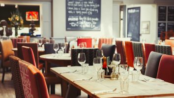 Restaurantele s-ar putea închide. Orban: „Oriunde situaţia o impune, vor fi luate decizii de carantinare”