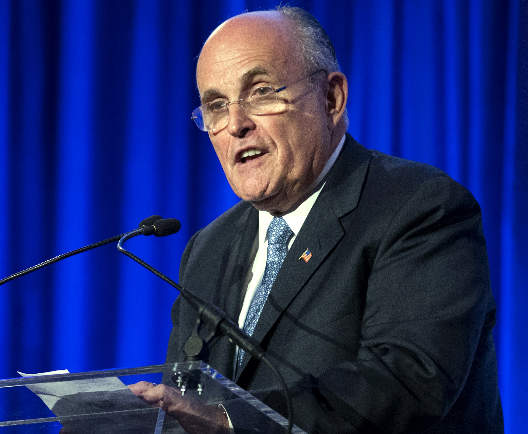 Rudy Giuliani, avocatul personal al lui Donald Trump, dat în judecată pentru 1,3 miliarde de dolari. Ce acuzații i se aduc fostului primar al New York-ului