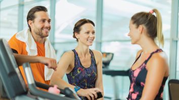 Sălile de sport prezintă un risc scăzut de infectare cu coronavirus, spun experții