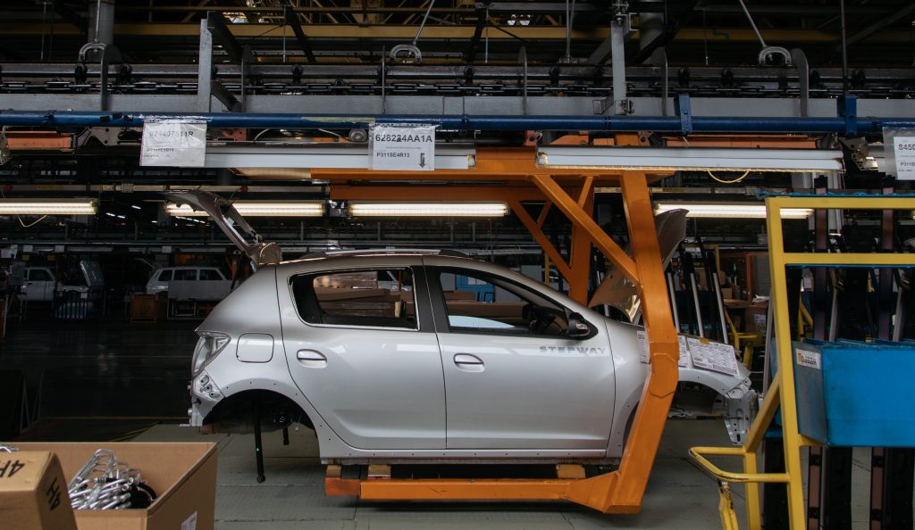 Renault mută în Maroc producţia modelului Sandero
