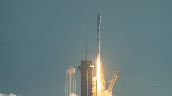 A 13-a misiune Starlink a decolat de la Kennedy Space Center din Florida. 60 de sateliți pe orbită, trimiși pe orbită