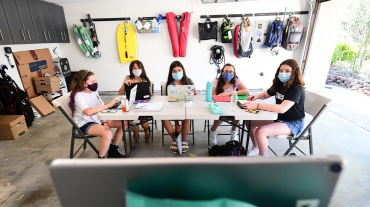 Un alt oraș mare din România închide școlile. Părinții, nevoiți să apeleze la afterschool-uri