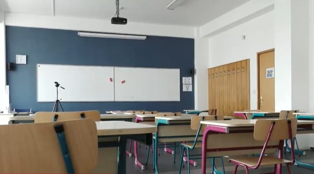 Profesorii vor fi plătiți pentru orele remediale. Ce sumă vor primi dascălii