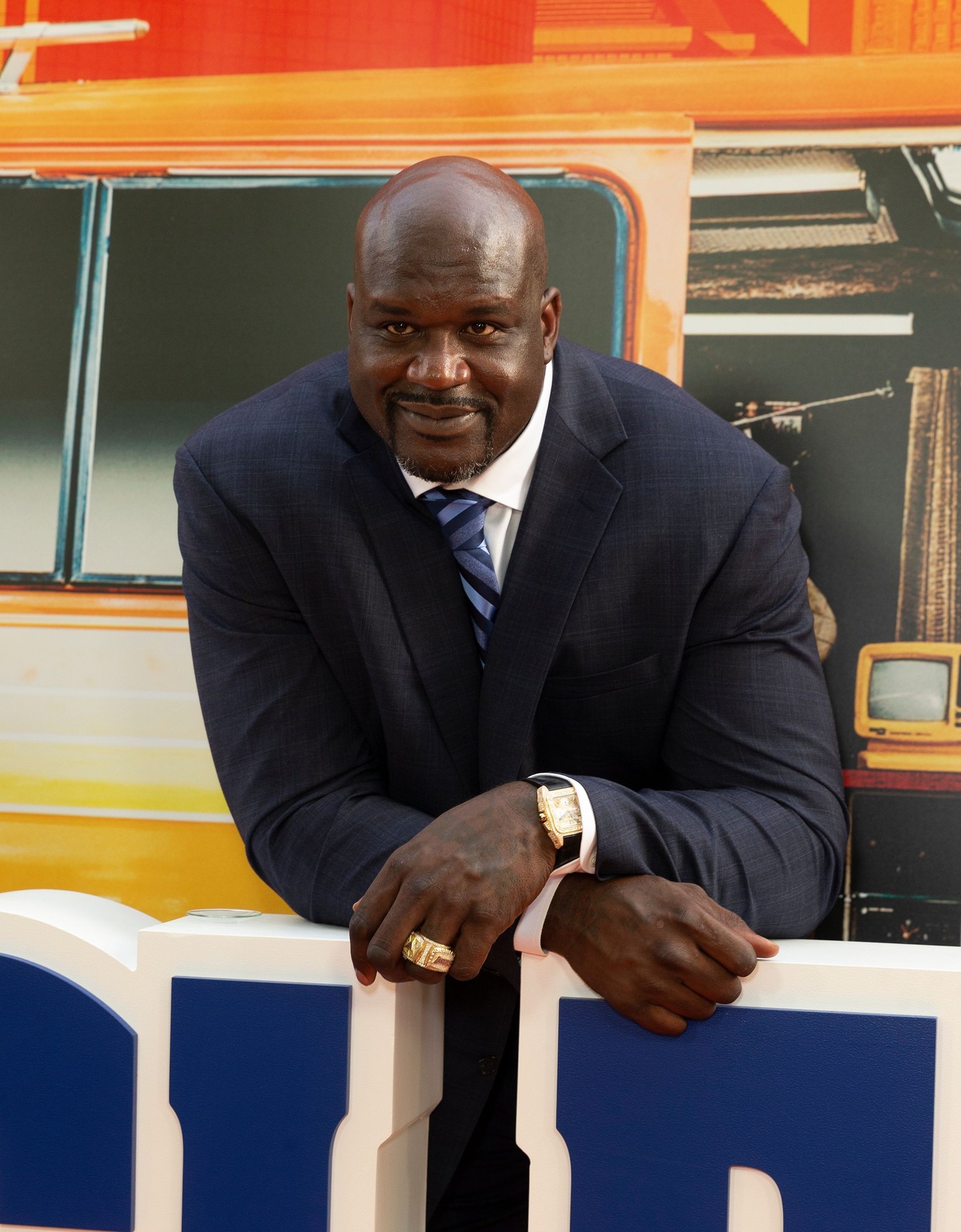 Uriaşul care şi-a făcut curaj să voteze pentru prima dată în viață