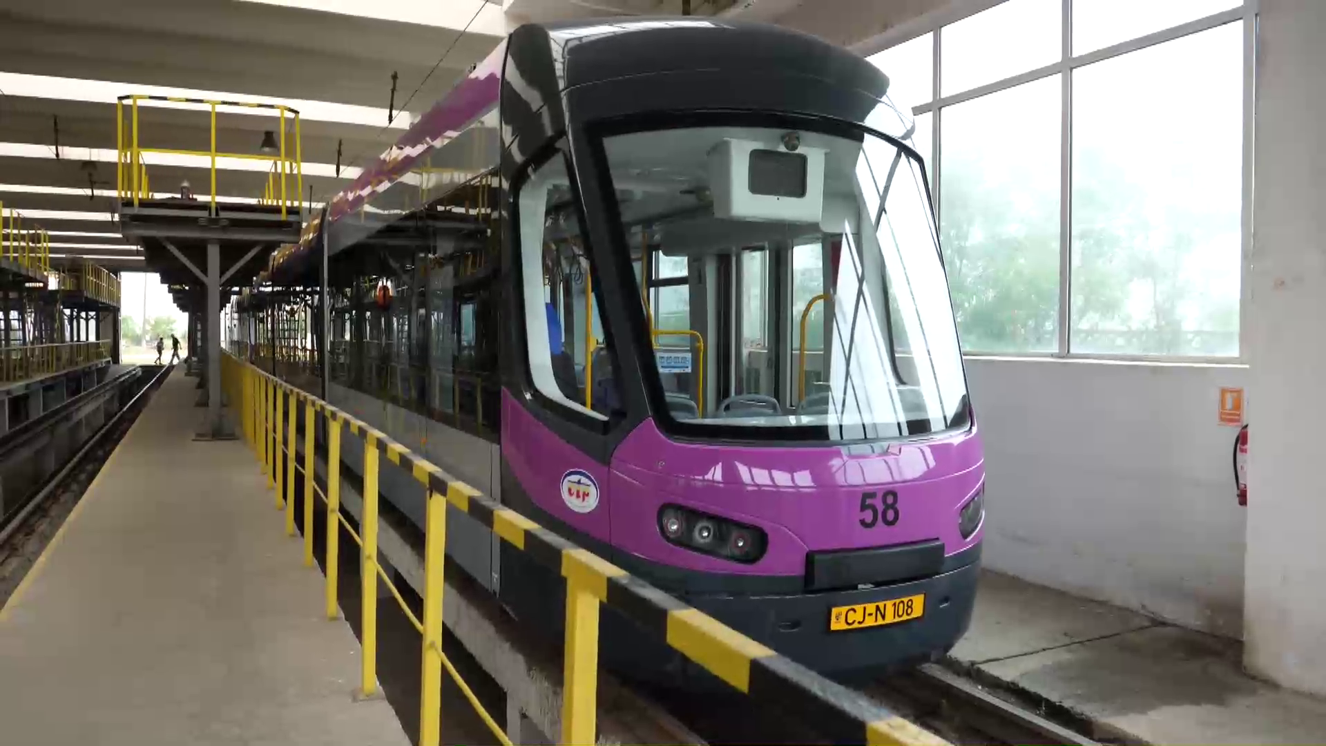 Din 380 de mijloace de transport în comun din Cluj, aproape 200 sunt nepoluante