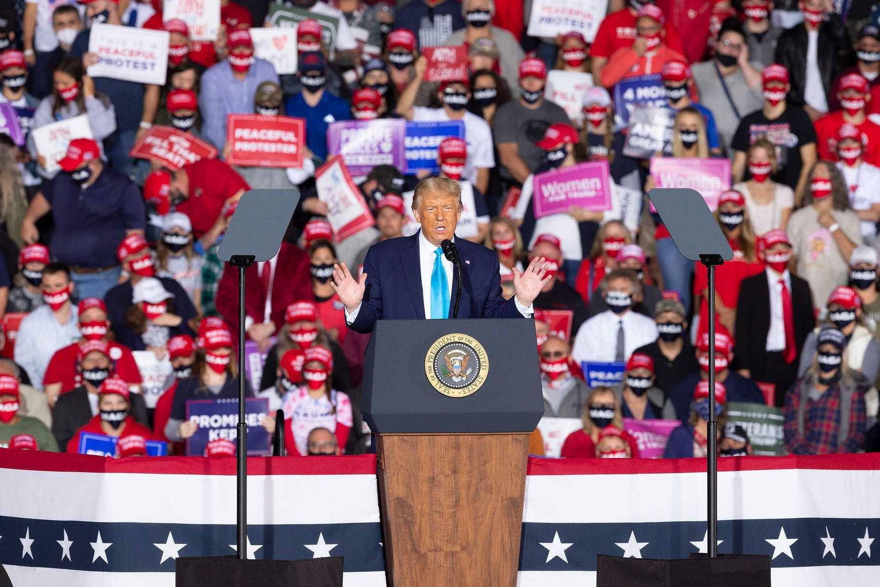 Donald Trump, confirmat pozitiv cu Covid-19. Cum va fi afectată campania