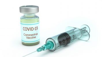 Moderna va dezvălui luna următoare rezultatele studiilor pentru vaccin