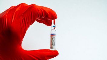 Rusia a înregistrat deja al doilea vaccin împotriva Covid-19