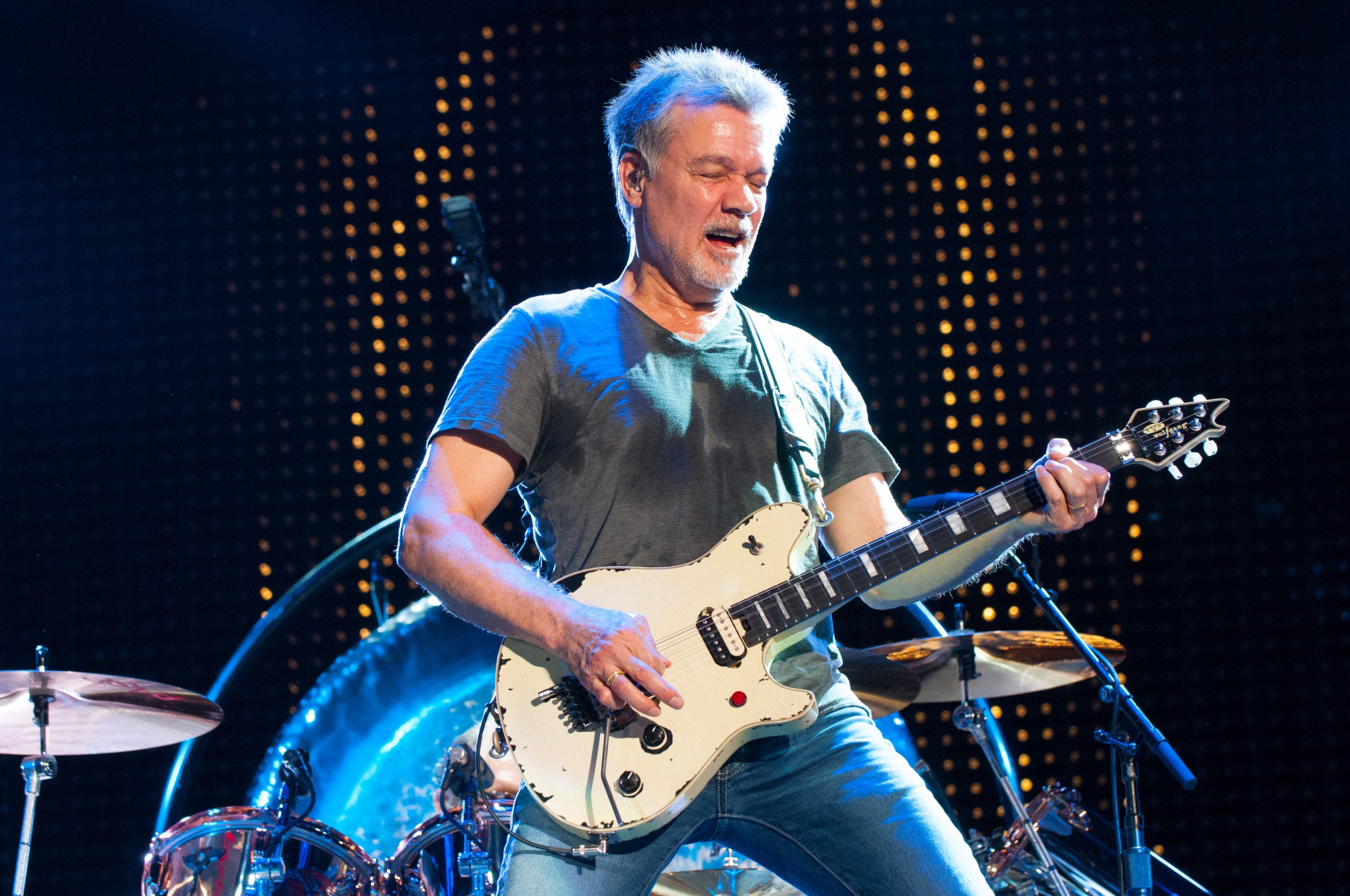 Chitaristul Eddie Van Halen a murit la vârsta de 65 de ani. Ce boală avea celebrul muzician
