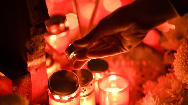 Legea prin care statul decontează tratamentul victimelor de la „Colectiv” pe viață va fi promulgată vineri, la fix cinci ani de la tragedie