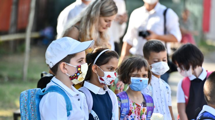 Ziua Educației, sărbătorită prin „chiul“. Profesor: „Liberele astea nu fac decât să fractureze procesul educaţional“