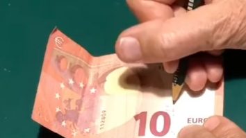 VIDEO. Cea mai valoroasă bancnotă de 10 euro din Italia. De ce este căutată în toată țara