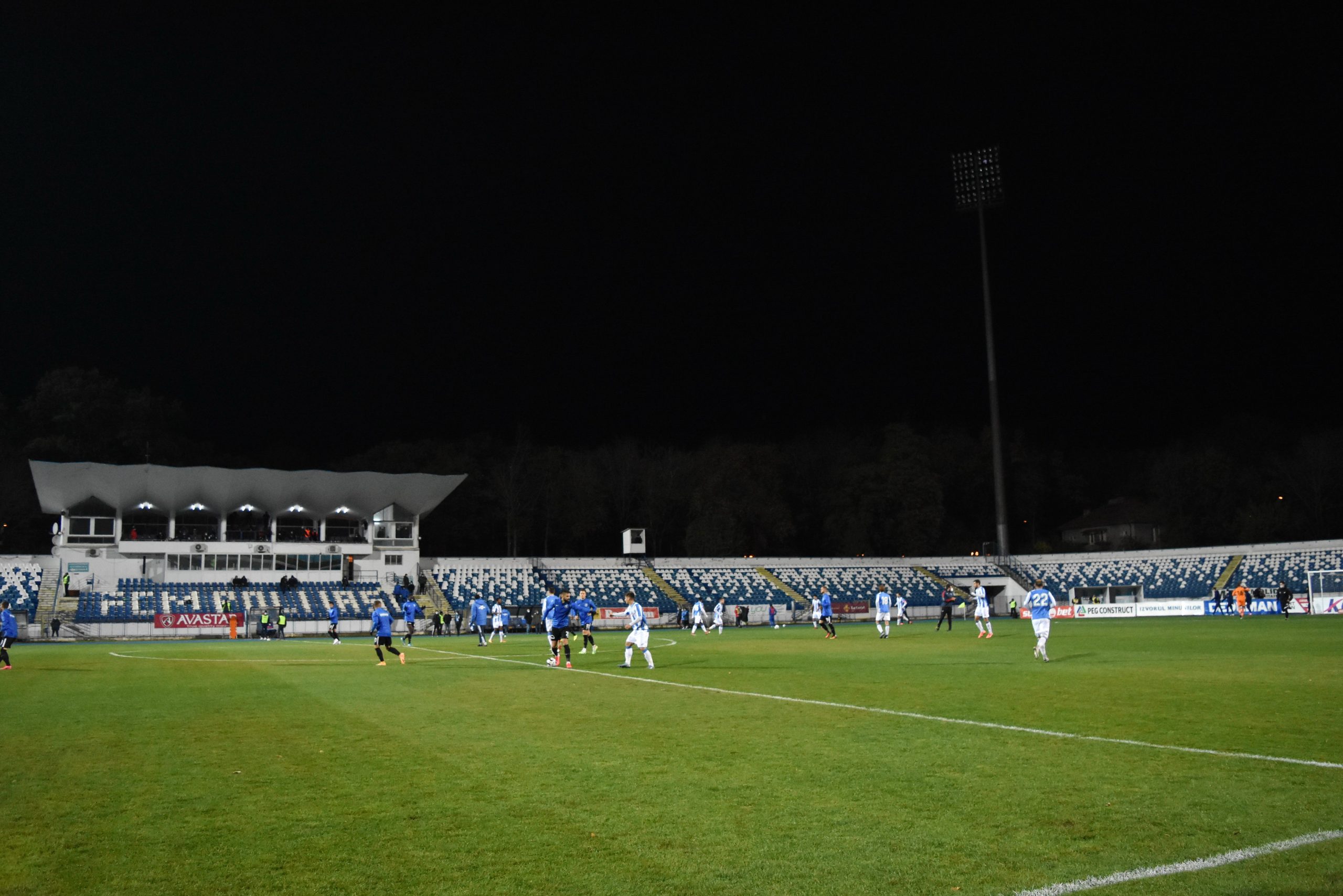 Poli Iași pierde la „masa verde” meciul cu Viitorul, pentru că nocturna s-a stins chiar după înscrierea golului de 2-1