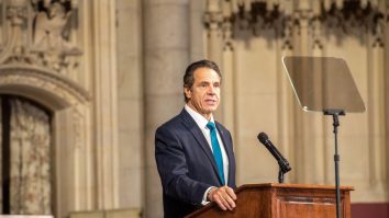 SUA e lider în topul deceselor cauzate de Covid, dar a luat un Emmy pentru gestionarea pandemiei