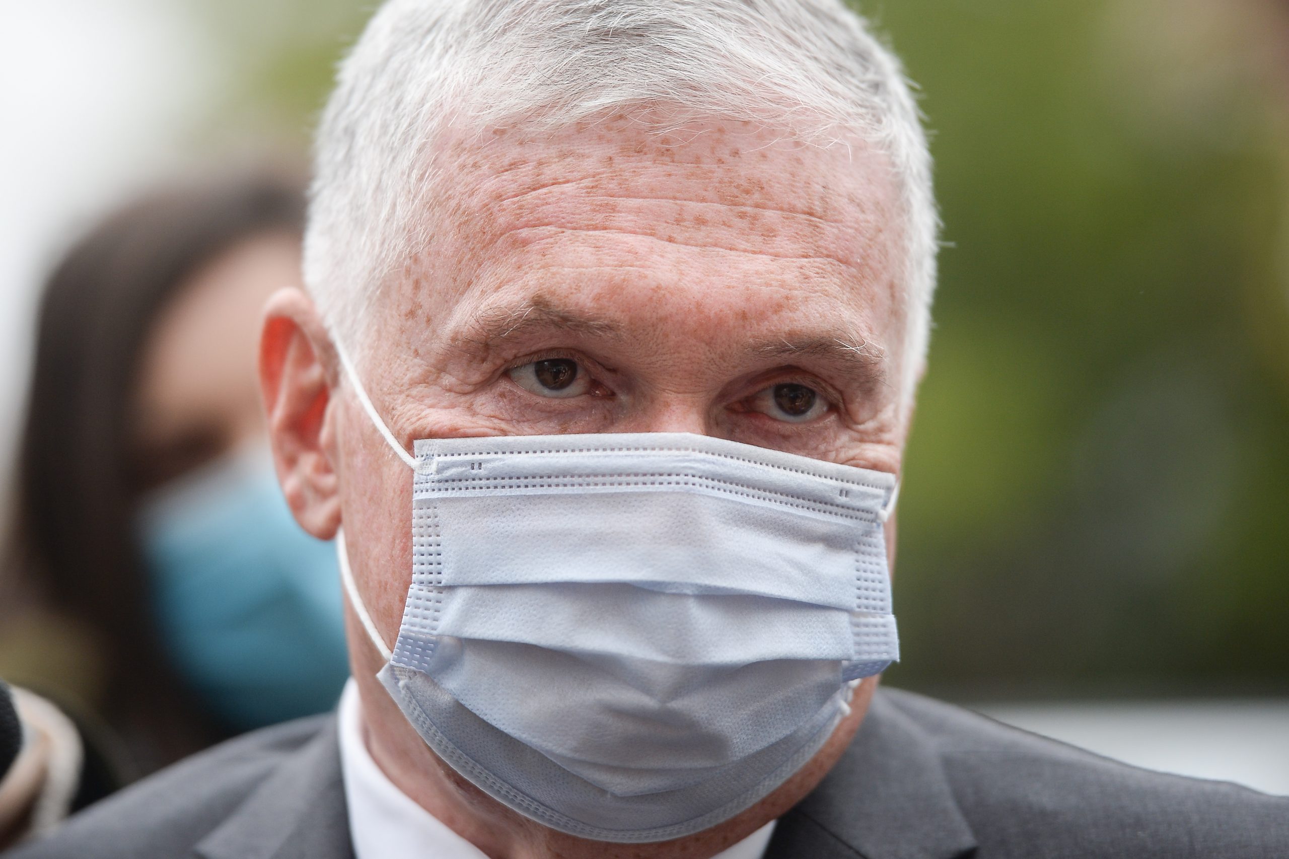 România rămâne fără ambasador american. Care au fost reușitele lui Adrian Zuckerman în scurtul său mandat