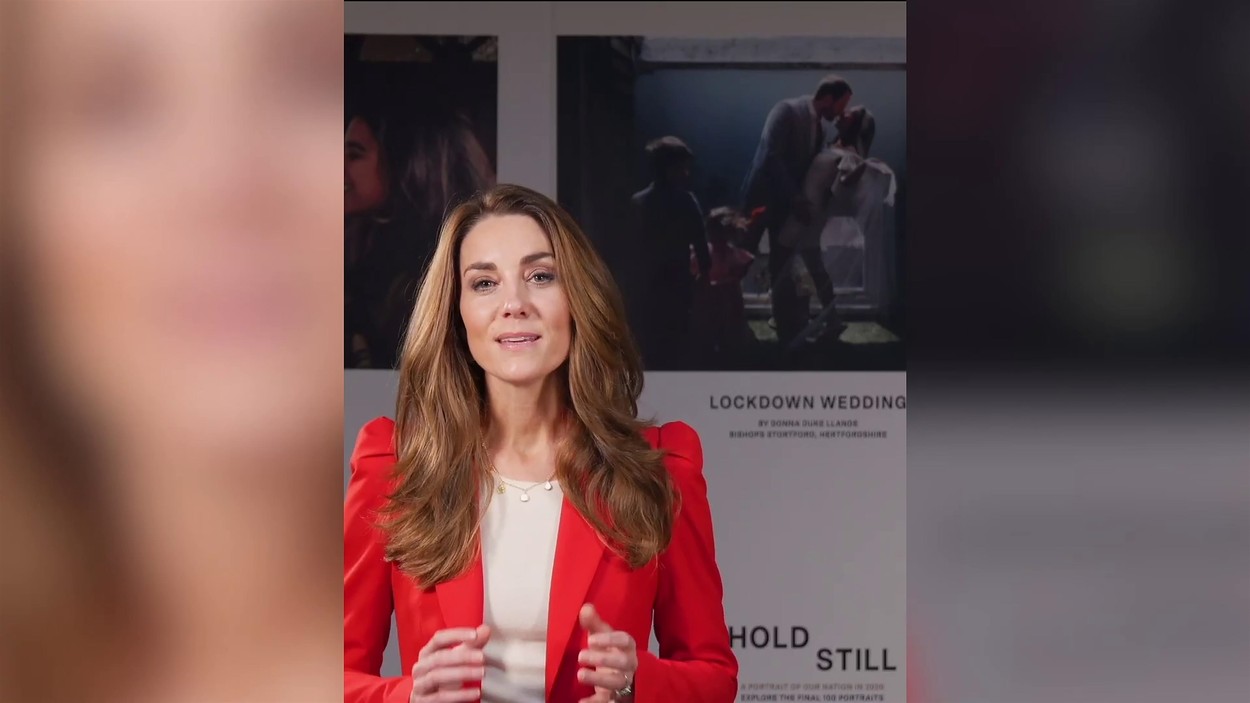 Kate Middleton le mulţumeşte tuturor celor care au trimis imagini pentru expoziţia „Hold Still”
