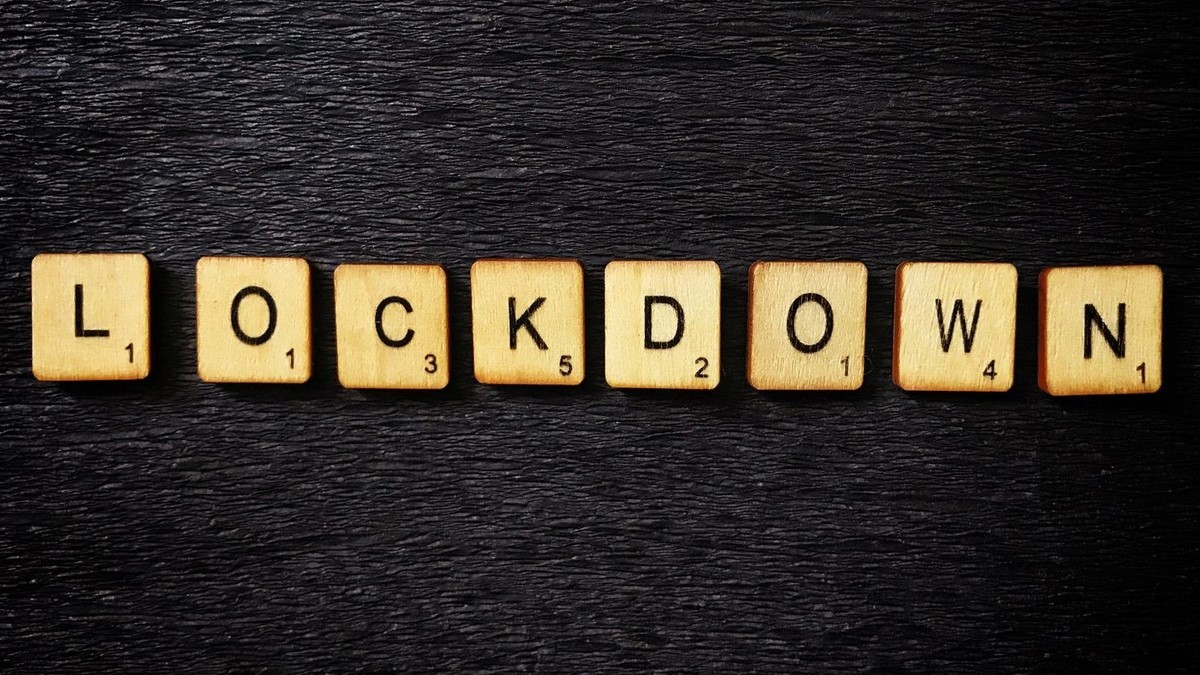 Portugalia interzice călătoriile interne și închide şcolile în preajma sărbătorilor naţionale