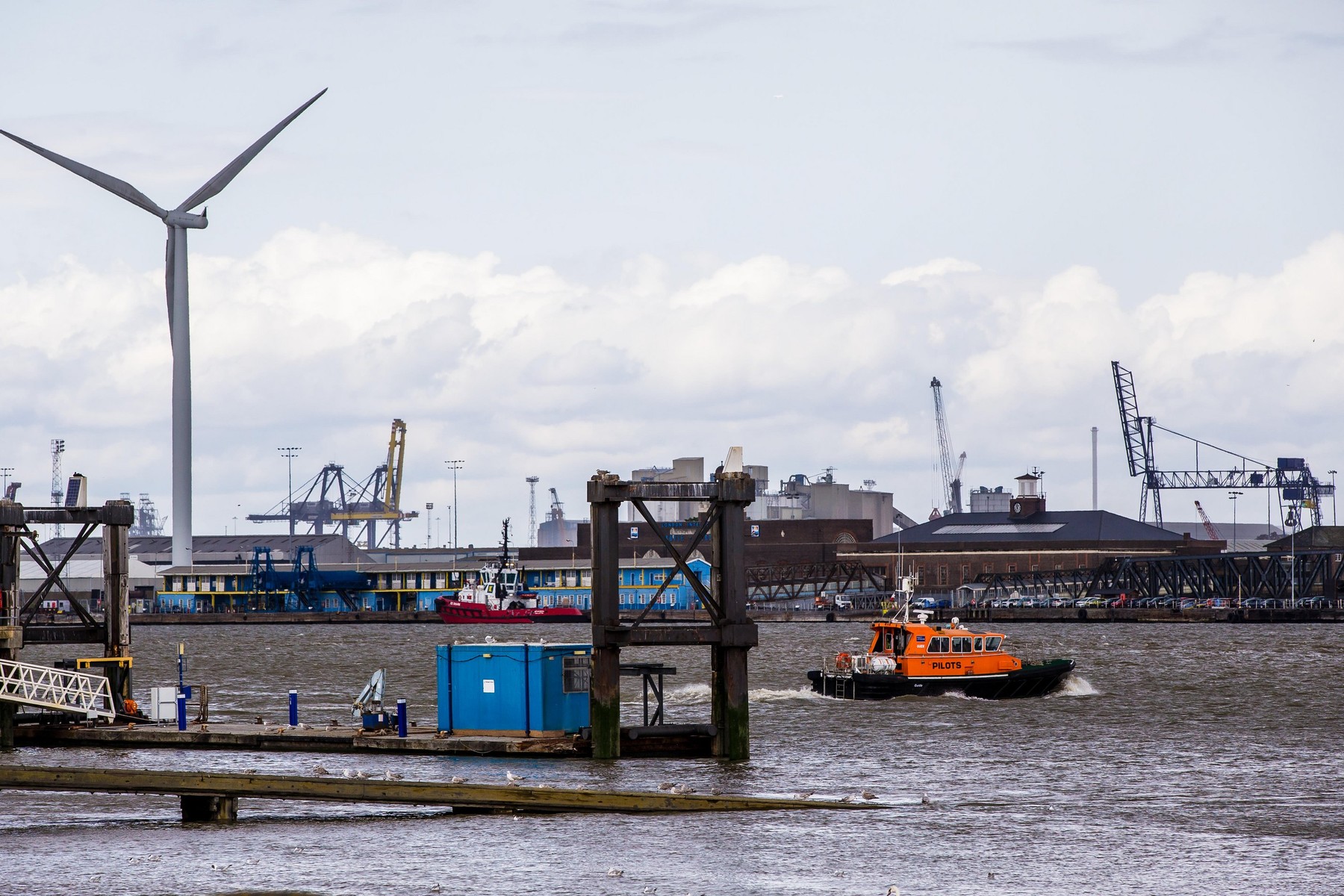 72 de imigranți, care încercau să ajungă în Marea Bitanie, au fost arestați. Au plecat din Belgia și au navigat pe o barcă de pescuit