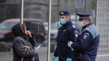 Prea puțini polițiști: „Deficitul de 10.000 de polițiști cauzează situații de neacceptat în țară”