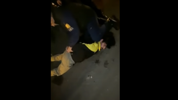 O familie de români a fost reținută de unguri la Nădlac 2. Oamenii susțineau că sunt traci, s-au închis în mașină