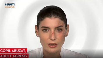 Pe lângă femei, în calea furiei bărbaților, sunt și copiii. Din două palme, una îi e destinată celui mic