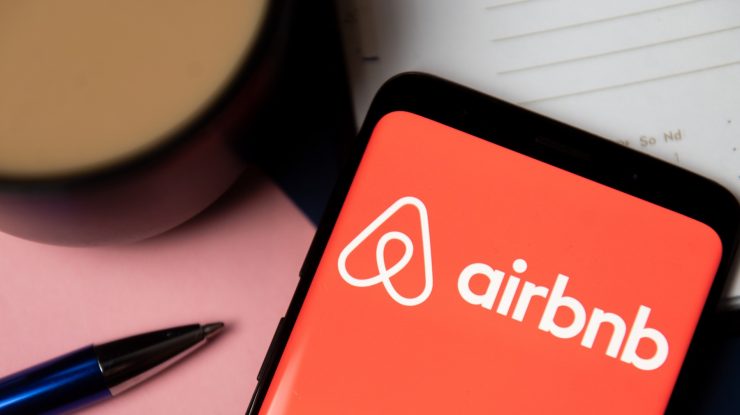 Airbnb plănuieşte să demareze procedurile de listare la Bursa din New York