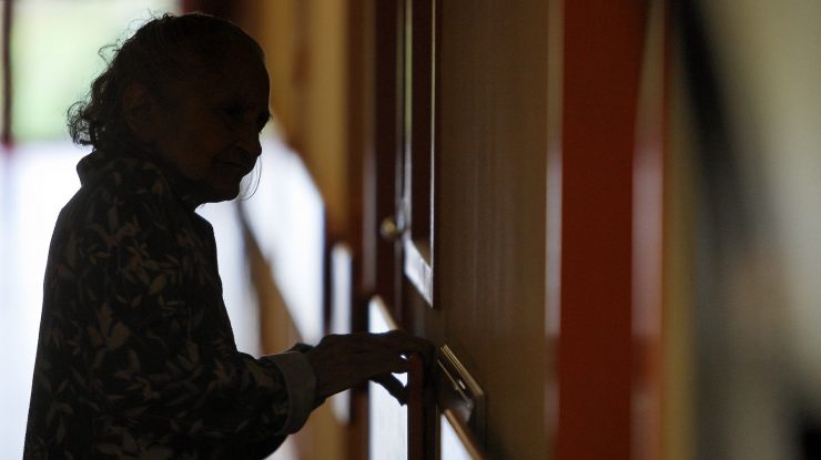 Primul medicament care încetinește evoluția bolii Alzheimer