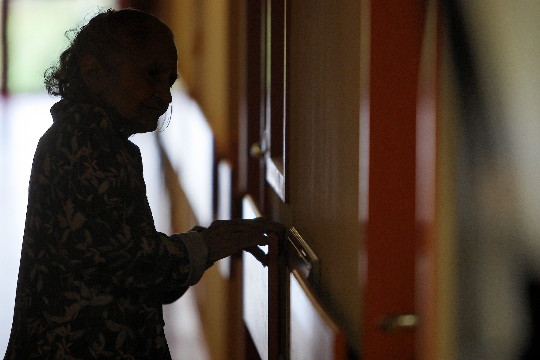 Primul medicament care încetinește evoluția bolii Alzheimer