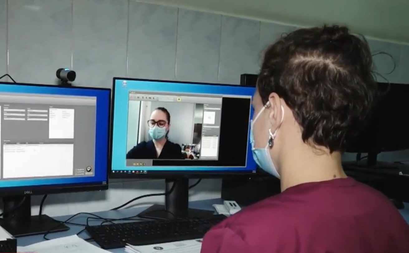 Consultații medicale, la un click distanță. Cum funcționează aplicația de telemedicină folosită în Cluj