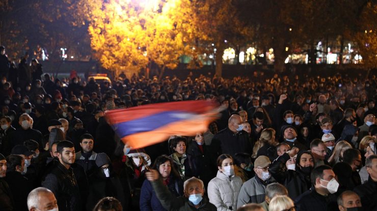 Ministrul armean de Externe a demisionat, după protestele faţă de armistiţiul din Nagorno-Karabah