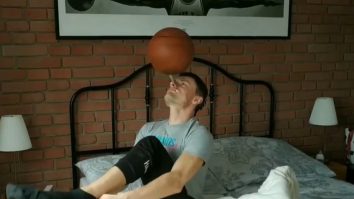 VIDEO. Izolarea l-a facut să mănânce baschetul pe pâine. Un slovac jonglează cu mingea de baschet de dimineața până seara