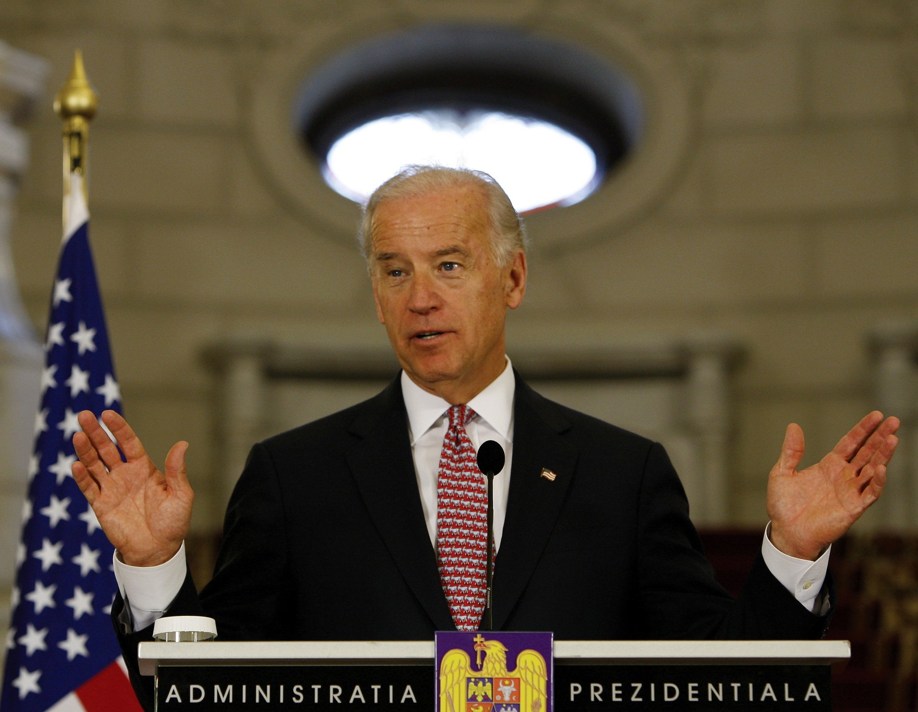 Joe Biden a primit mai mulți politicieni români la Casa Albă. Cine sunt aceștia