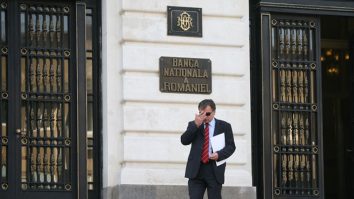 BNR acuză PSD că „implică abuziv” instituţia în spoturile electorale ale social-democraților