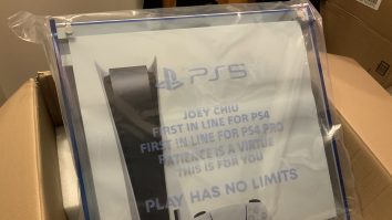 Un tânăr din SUA a primit cadou de la Sony o consolă PlayStation 5. Reacția acestuia