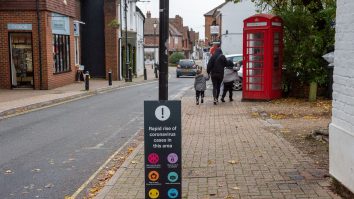 Mărturia unui medic român stabilit în UK: „Carantina a fost necesară. Mii de studenți sunt închiși în campusuri“