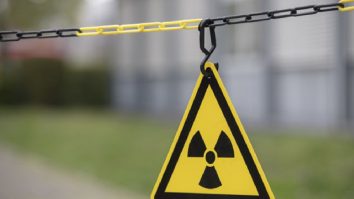 Teheranul continuă să stocheze uraniu purificat. AIEA cere explicaţii Iranului privind activităţile dintr-un complex nuclear