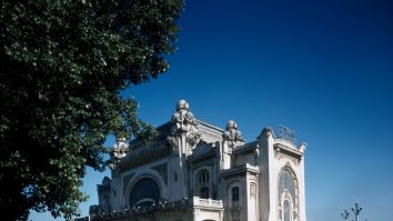 A fost prelungită carantina în Constanţa. Ieşirea din casă, permisă doar cu declaraţie pe proprie răspundere