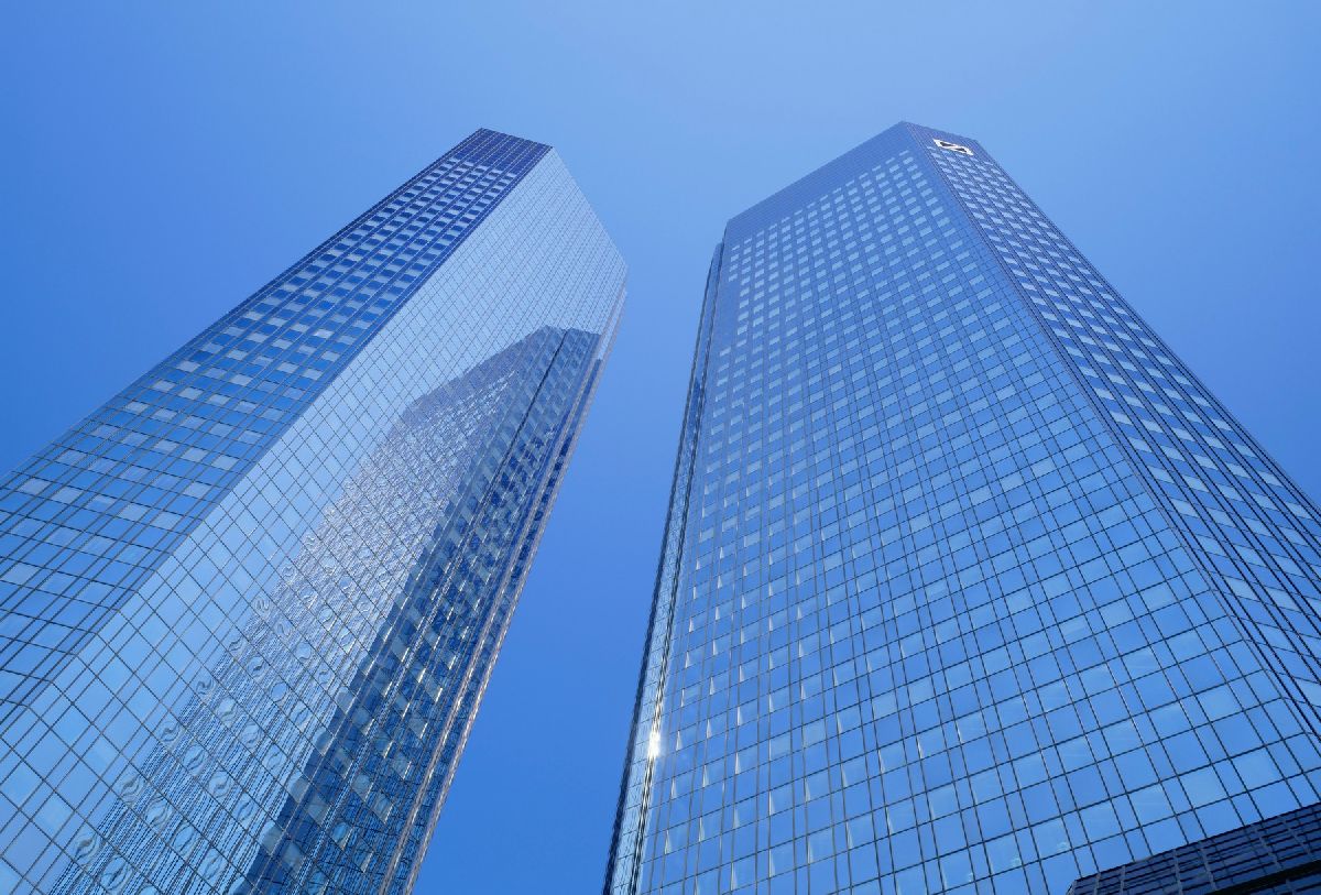 Deutsche Bank renunţă la Trump. Banca germană nu mai vrea o reputaţie negativă