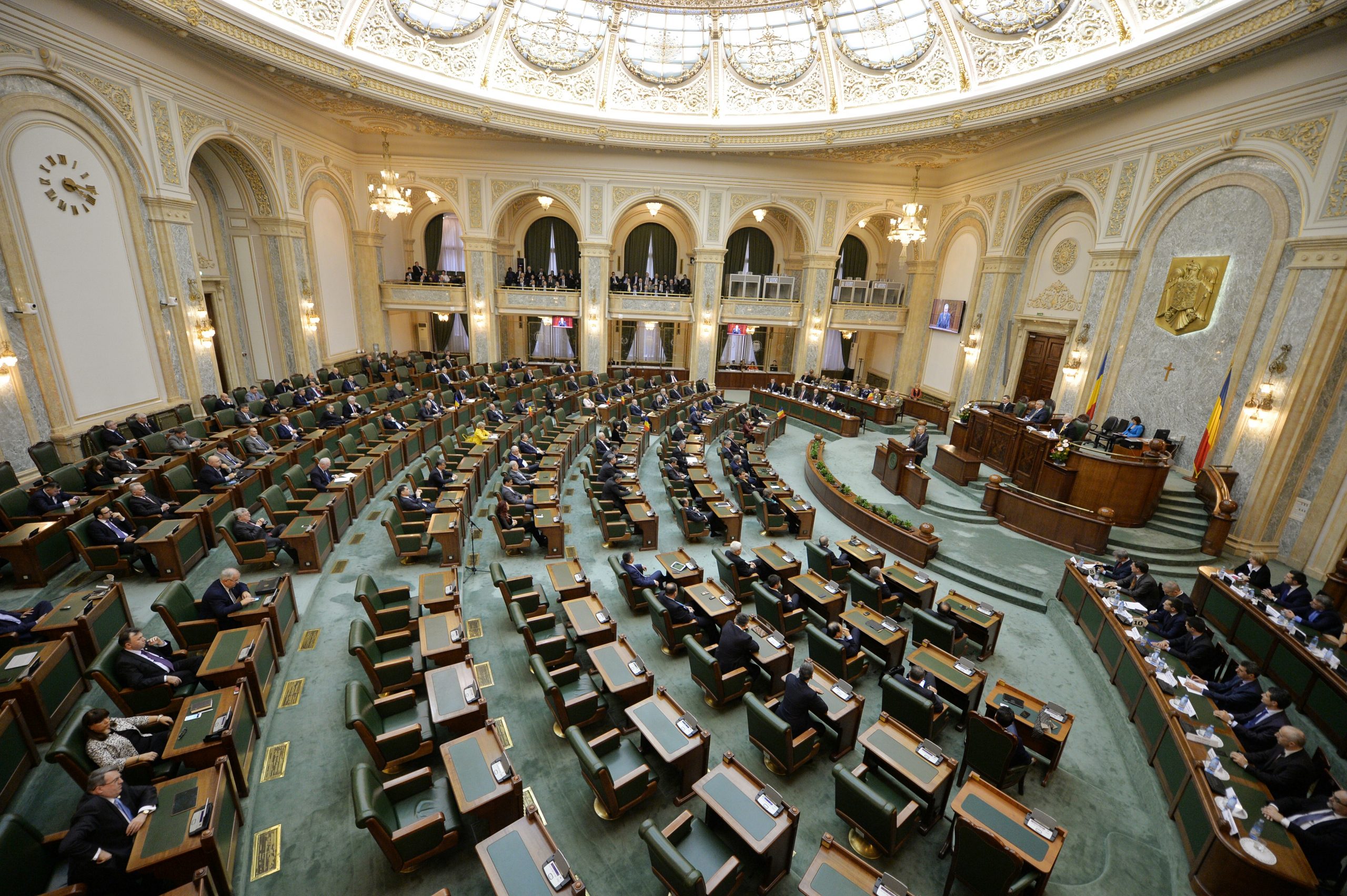 Ce efecte ar putea aduce slaba reprezentare a femeilor în Parlament. Unele județe nu au nicio reprezentantă