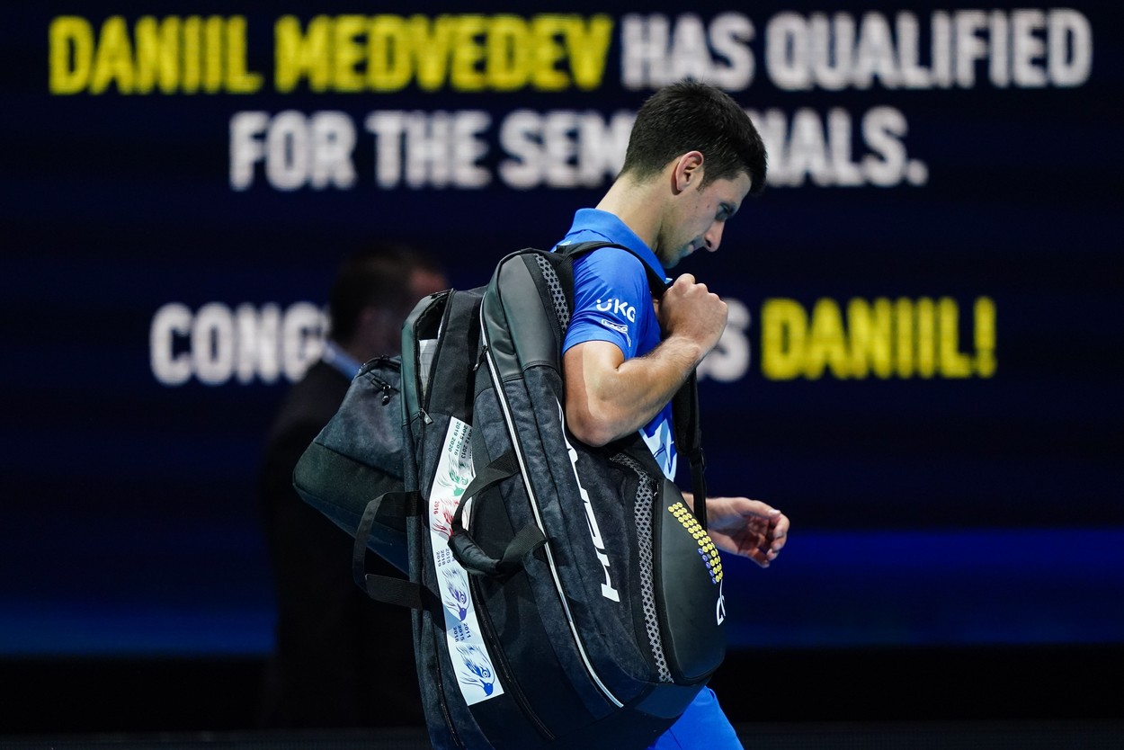 Medvedev l-a învins pe Djokovic la Turneul Campionilor. Sârbul, meci decisiv cu Zverev pentru semifinale