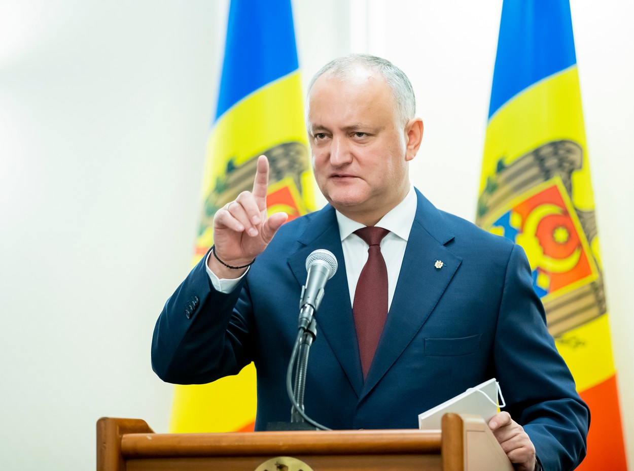 Dodonisme. Igor Dodon: „O bătrână mi-a ghicit victoria în ouă”