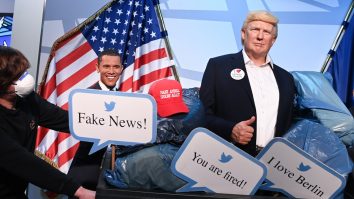 Donald Trump a fost scos în tomberon de la Madame Tussauds. Acțiunea, „gest simbolic înaintea alegerilor“