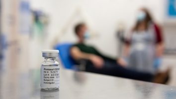 Alexandru Rafila propune ca România să doneze vaccin anti-Covid Republicii Moldova