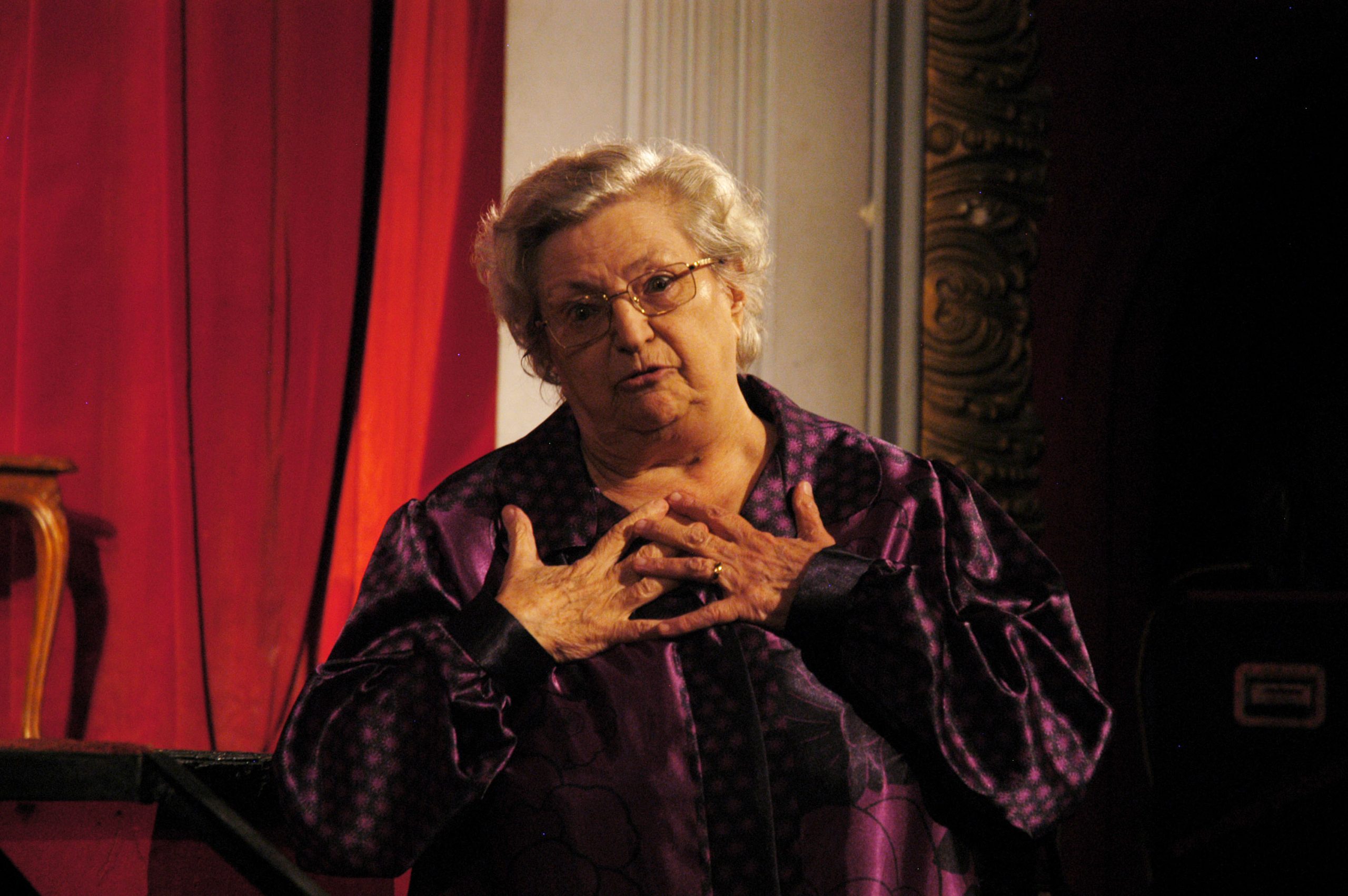 Draga Olteanu Matei este în continuare în stare gravă, la ATI. Medic: Este extrem de fragilă