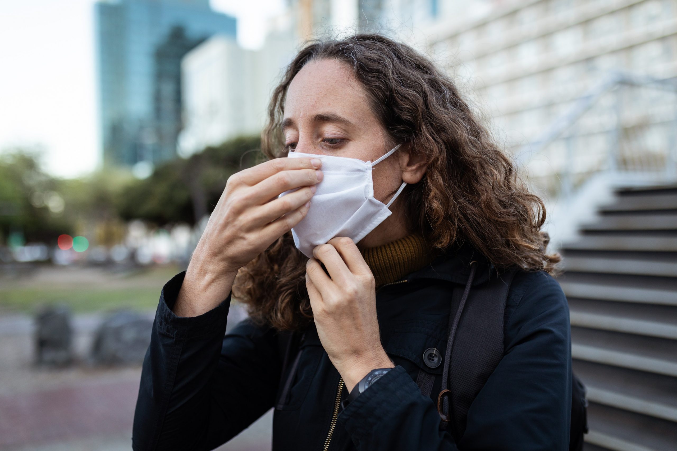 Franța, record de peste 53.000 de îmbolnăviri: La fiecare 30 de secunde, un parizian se infectează cu COVID-19