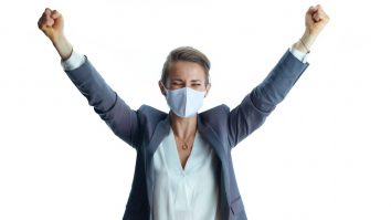 Studiu: Cum se raportează europenii la pandemia de COVID-19. Românii sunt cei mai optimiști