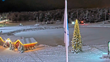 Tărâmul lui Moș Crăciun, plin de zăpadă și fără prea multe cazuri de Covid