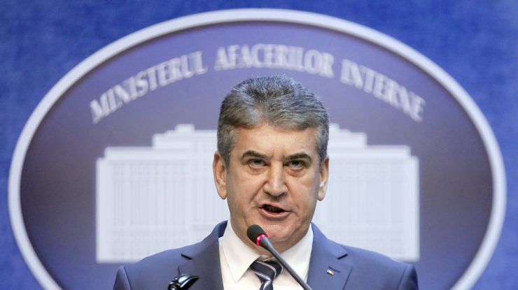 Gabriel Oprea a fost achitat în dosarul maşinii de lux cumpărate de DIPI