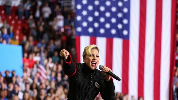 Tatăl lui Lady Gaga îl susţine pe Donald Trump, în ciuda opoziției fiicei sale