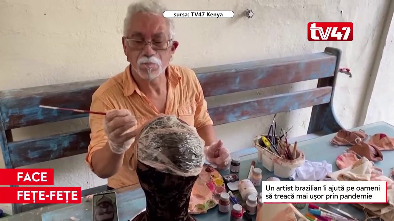 Un artist brazilian îi ajută pe oameni să treacă mai ușor prin pandemie. Pictează măști de protecție inedite